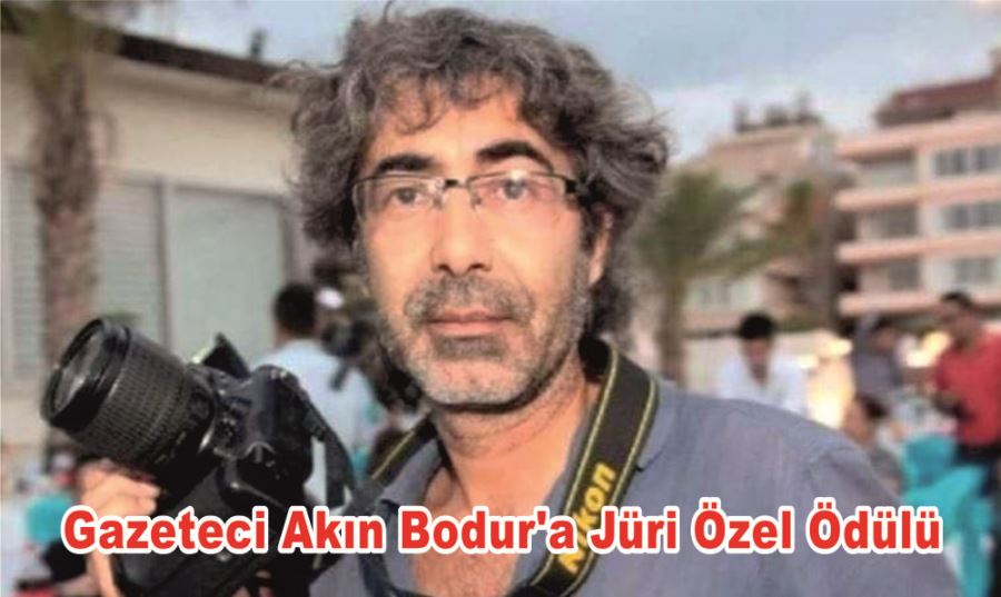 Gazeteci Akın Bodur