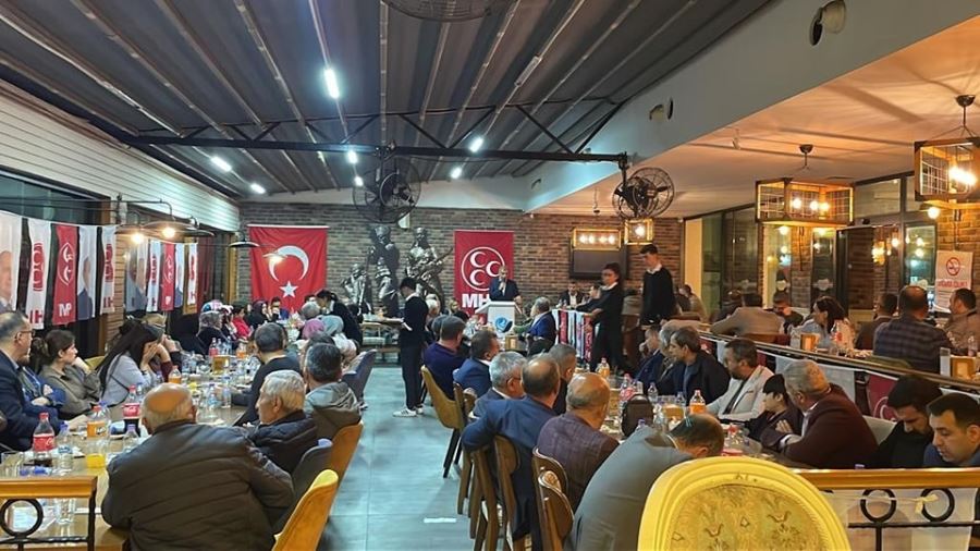 MHP DÖRTYOL İLÇE TEŞKİLATI İFTARDA BİRARAYA GELDİ
