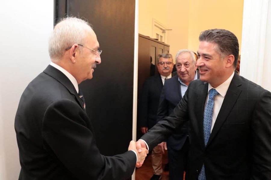 SERVET MULLAOĞLU: “ÖZGÜRLÜK VE ADALET MÜCADELESİ VERECEĞİZ”