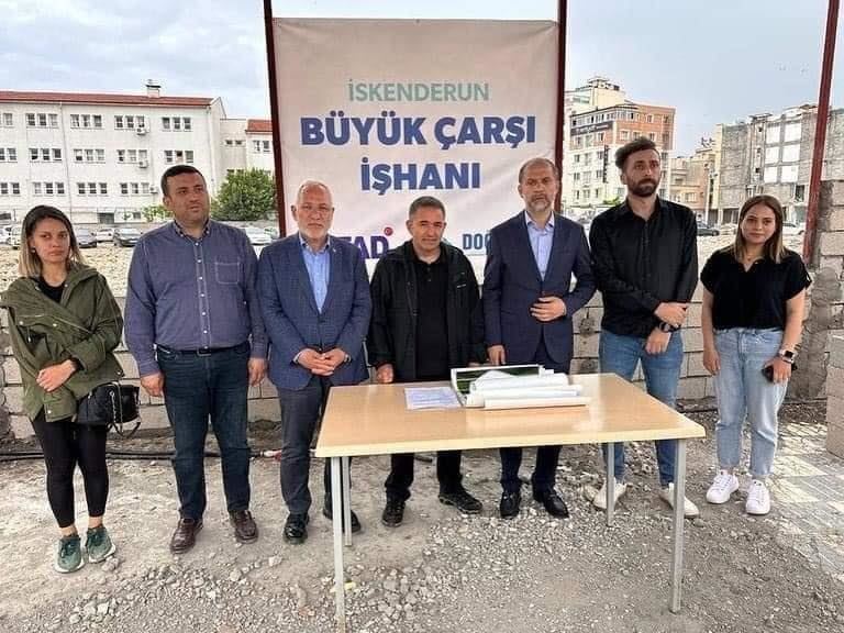 YIKILAN BÜYÜK ÇARŞI İŞHANI ARAZİSİNE 471 KONTEYNER İŞYERİ YAPILIYOR 
