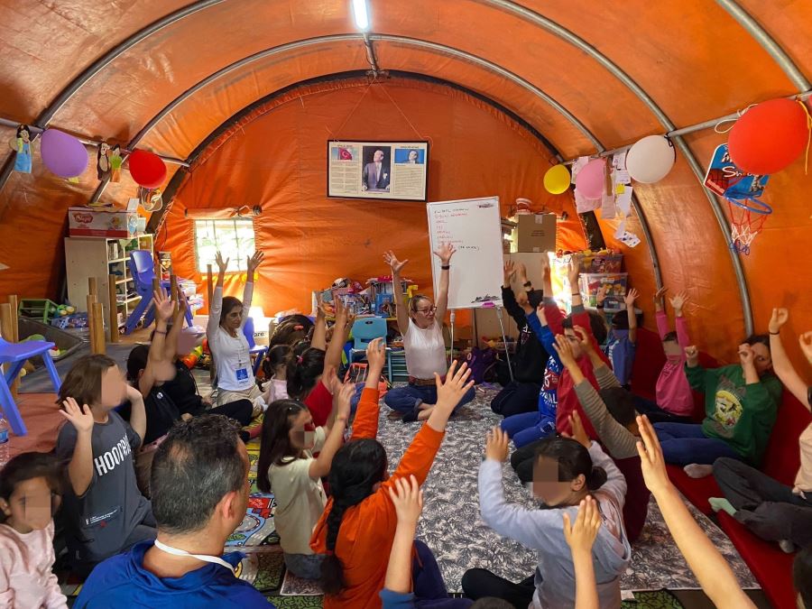 HATAYLI DEPREMZEDELERE TRAVMADAN ARINDIRMA ETKİNLİĞİ 