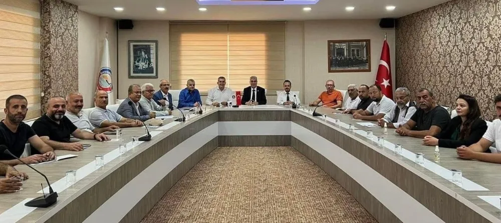 DÖRTYOL TURUNÇGİL ÜRETİCİLERİ BİRLİĞİ BAŞKANI HACI İBRAHİM SEÇER; “NARENCİYE SEKTÖRÜNÜN SORUNLARI VE TALEPLERİNİ’ İÇEREN AYRINTILI BİR RAPOR HAZIRLADIK”