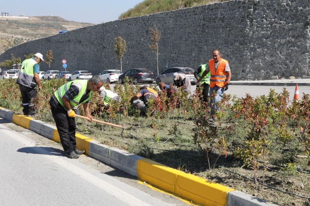 HAVALİMANINDAN HBB YERLEŞKESİ’NE KADAR REFÜJLER YENİLENİYOR