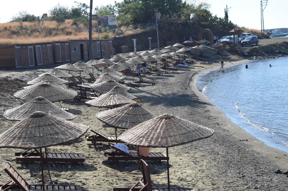 BÜYÜKŞEHİRDEN BİR PLAJ DA KONACIK’A