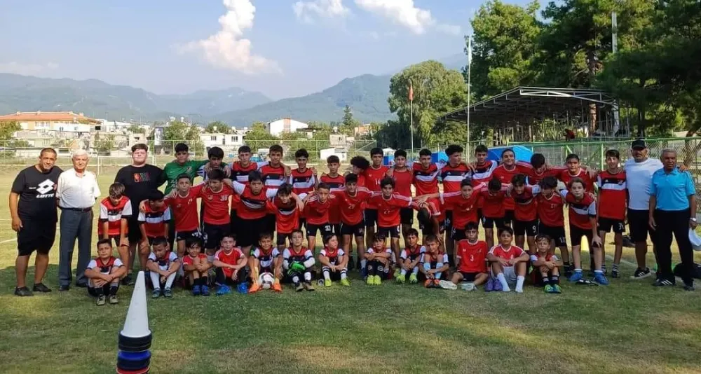 DÖRTYOL ESNAF SPOR SEZONU AÇTI