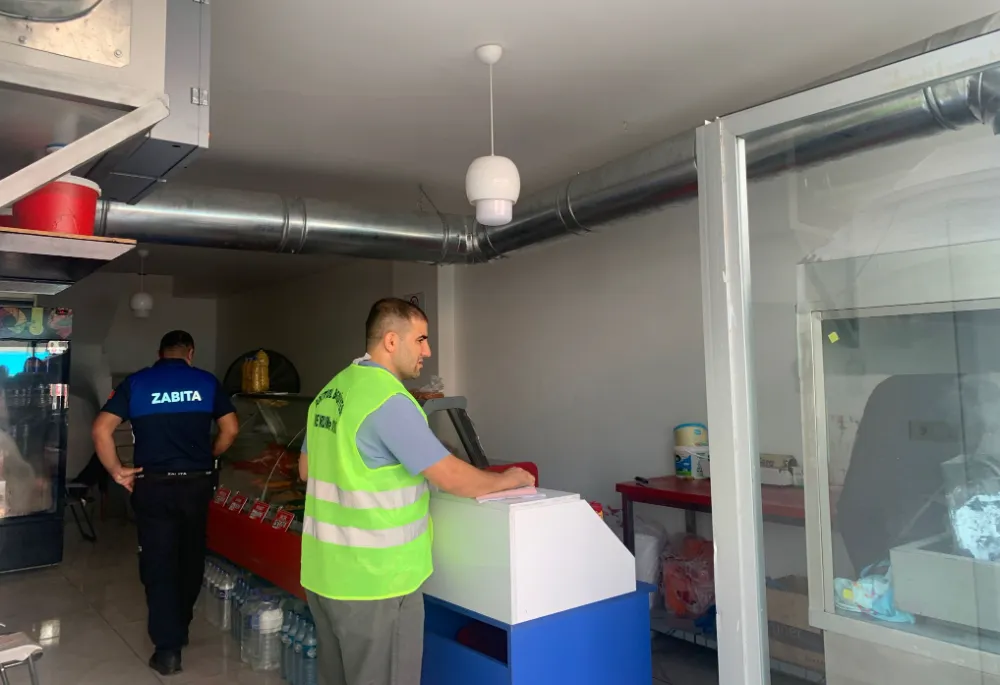 DÖRTYOL BELEDİYESİ HİJYEN VE ÇEVRE DENETİMLERİNİ SÜRDÜRÜYOR 