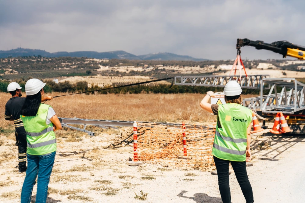 TOROSLAR EDAŞ HATAY’IN YENİDEN İNŞASINI ENERJİ YATIRIMLARIYLA DESTEKLİYOR