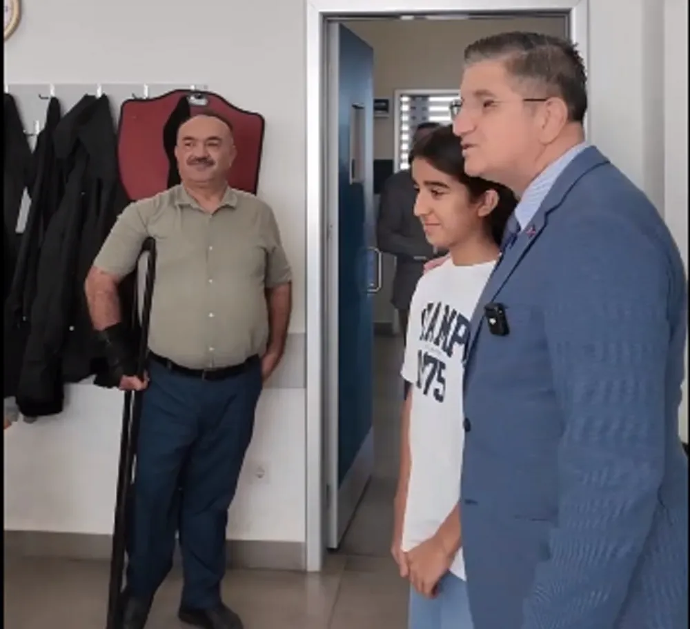 SABANCI LASSA ORTAOKULU ÖĞRENCİSİ AYŞEGÜL KORKMAZ, SEÇİM VAADİNİ YERİNE GETİRDİ