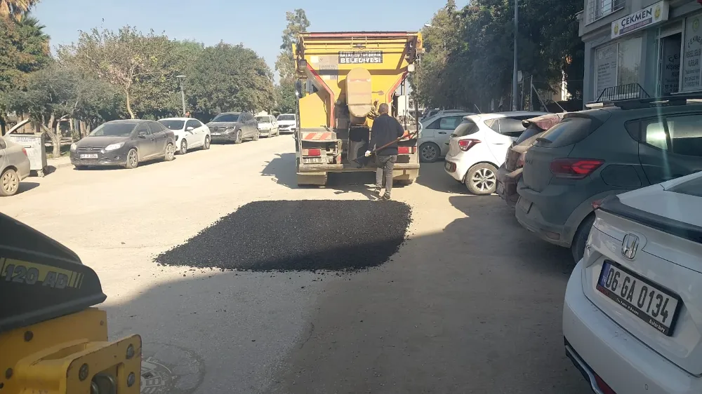 DEFNE’DE OKUL ÖNLERİNDE YOL ÇALIŞMASI