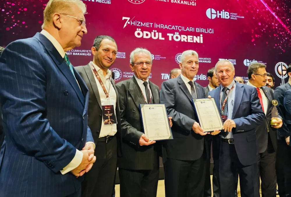 2024 HİZMET İHRACAT ŞAMPİYONLARI SAHNEDE