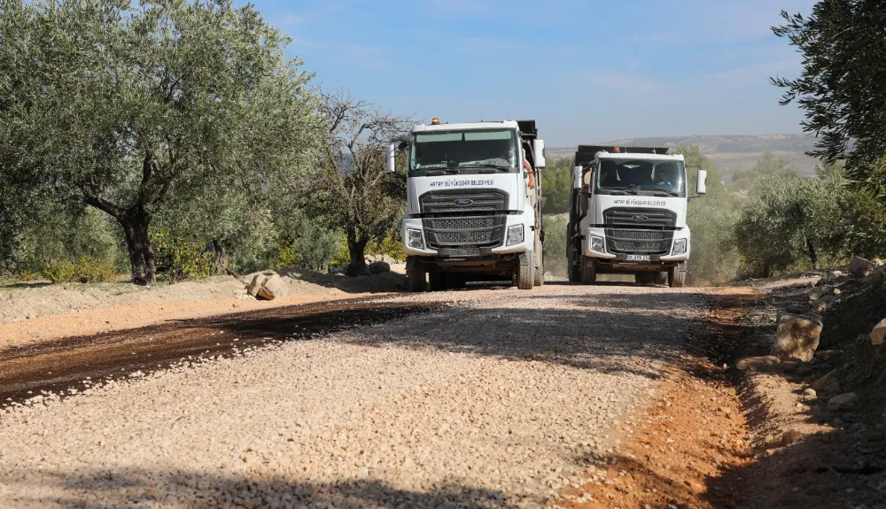 YAYLADAĞI’NDAN ALTINÖZÜ’NE ULAŞIM KOLAYLAŞTI