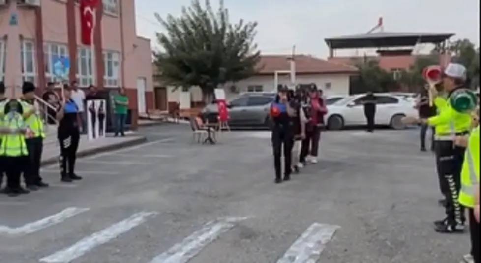 DÖRTYOL EMNİYETİNDEN ÖZEL GEREKSİNİMLİ ÇOCUKLARA ANLAMLI ETKİNLİK