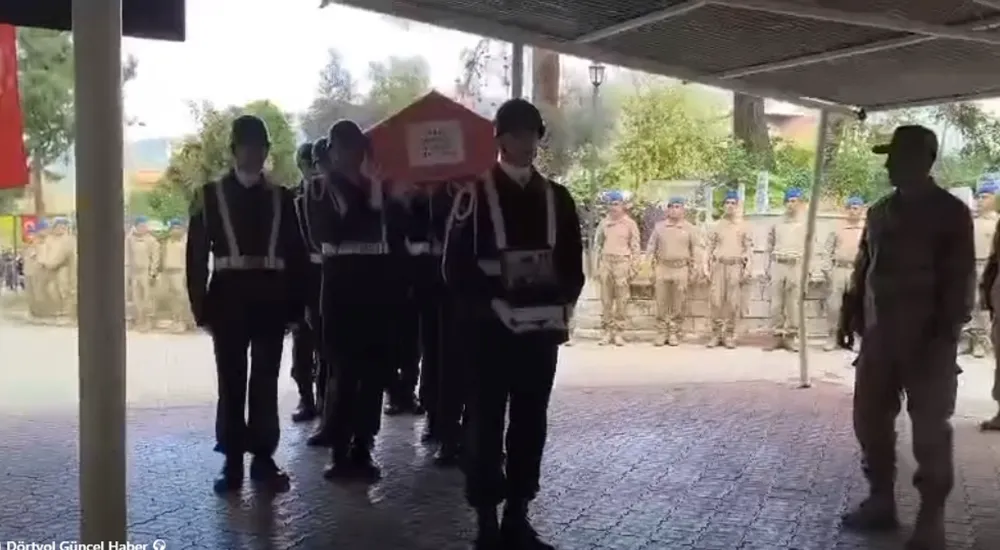 JANDARMA UZMAN ÇAVUŞ MEHMET CAN DUALARLA TOPRAĞA VERİLDİ 