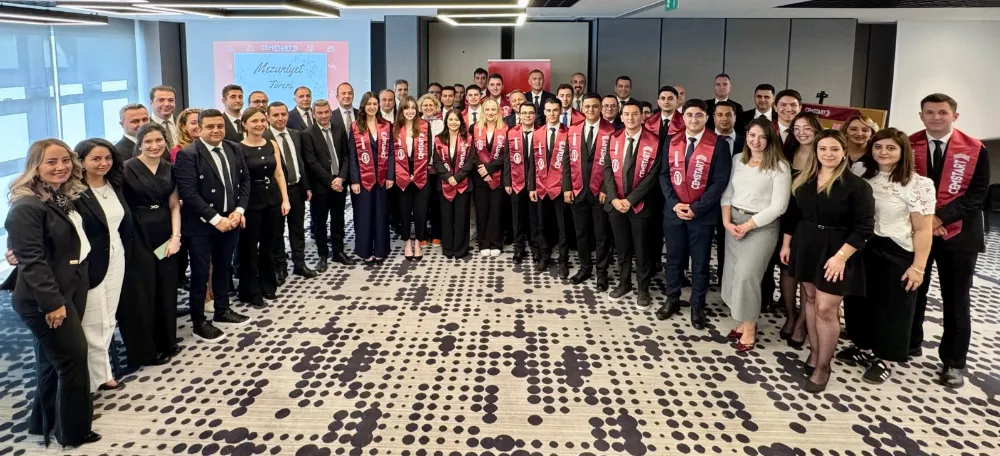 OYAK ÇİMENTO’NUN MÜHENDİS GELİŞTİRME PROGRAMI CEMSTART’IN 2025 MEZUNLARI BELLİ OLDU
