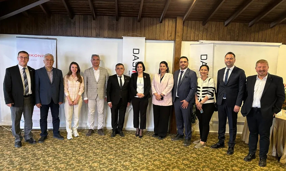 DASİFED’TE BAŞKAN GÜLAY GÜL GÜVEN TAZELEDİ 