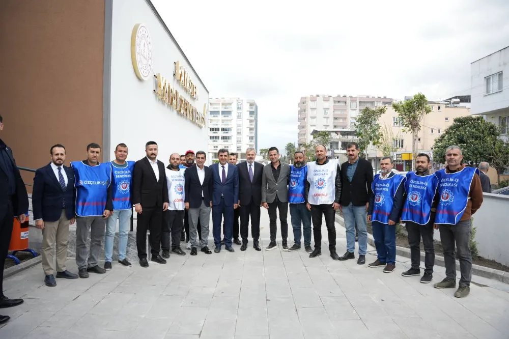 BAŞKAN ÖNTÜRK, GREVDEKİ İŞÇİLERE DESTEK VERDİ