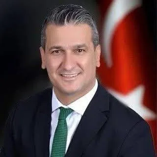 ‘YILIN BELEDİYE BAŞKANI’ ÖDÜLÜ İBRAHİM GÜL’E..