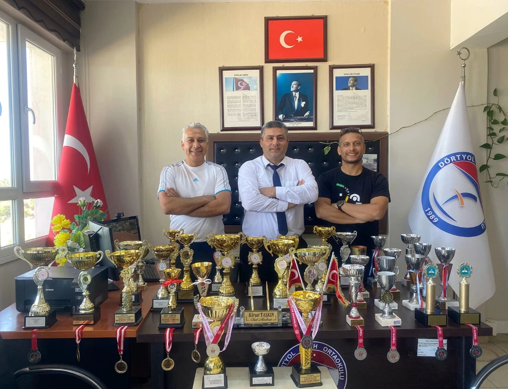 DÖRTYOL FATİH ORTAOKULU 2015 YILINDAN BUGÜNE 100