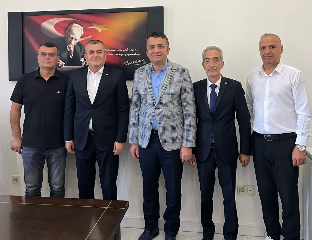 DÖRTYOL TİCARET VE SANAYİ ODASI YÖNETİMİ DÖRTYOL YENİ KAYMAKAMI MEHMET KEKLİK’İ ZİYARET ETTİ