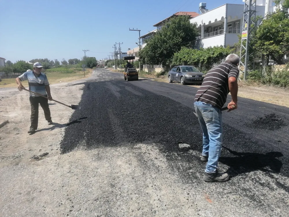 DÖRTTAŞ SAHİL YOLU’NDA ASFALT ÇALIŞMASI