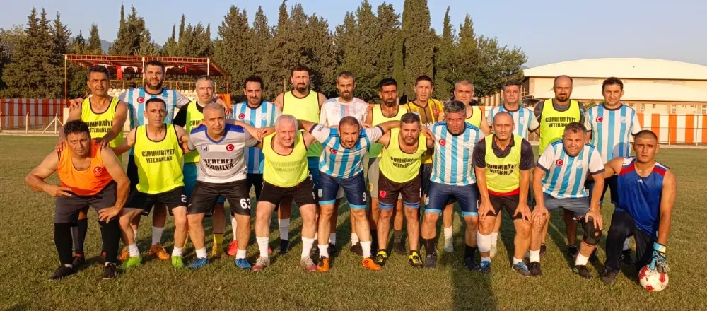 DÖRTYOL CUMHURİYET VETERANLAR YENİ SEZONA HAZIRLANIYOR